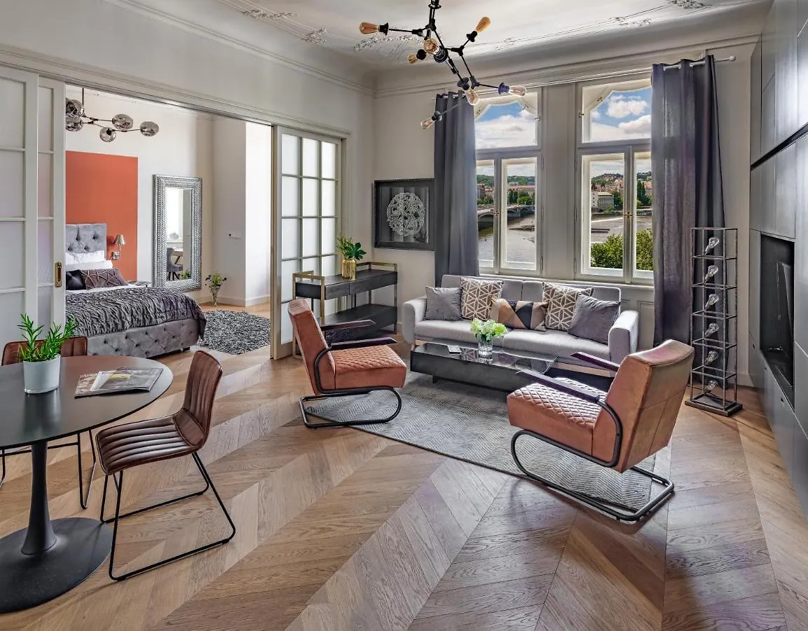 Apartment Mn6 Luxury Suites By Adrez Prague Czech Republic