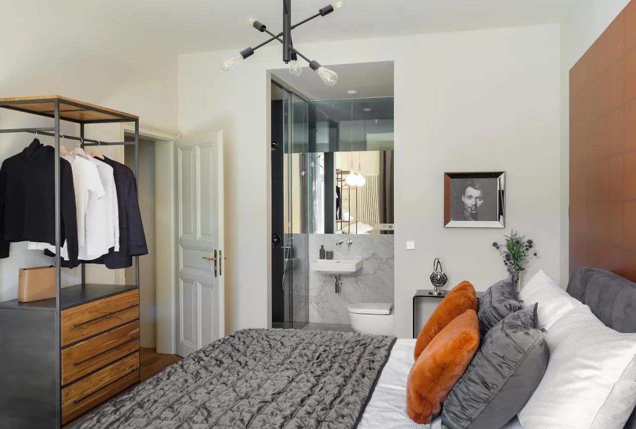 Apartment Mn6 Luxury Suites By Adrez Prague