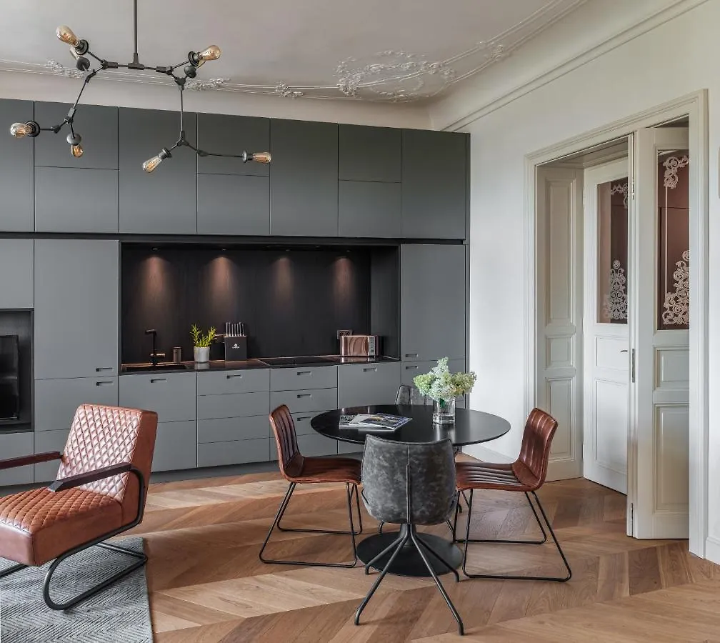 Mn6 Luxury Suites By Adrez Прага 0*,  Чехия