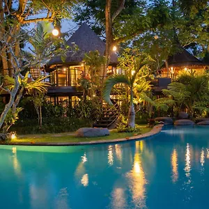  Villa Tree House Indonesia