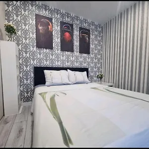 m-harcowska-ul-vischnjacowska.hotels-of-kiev.com/