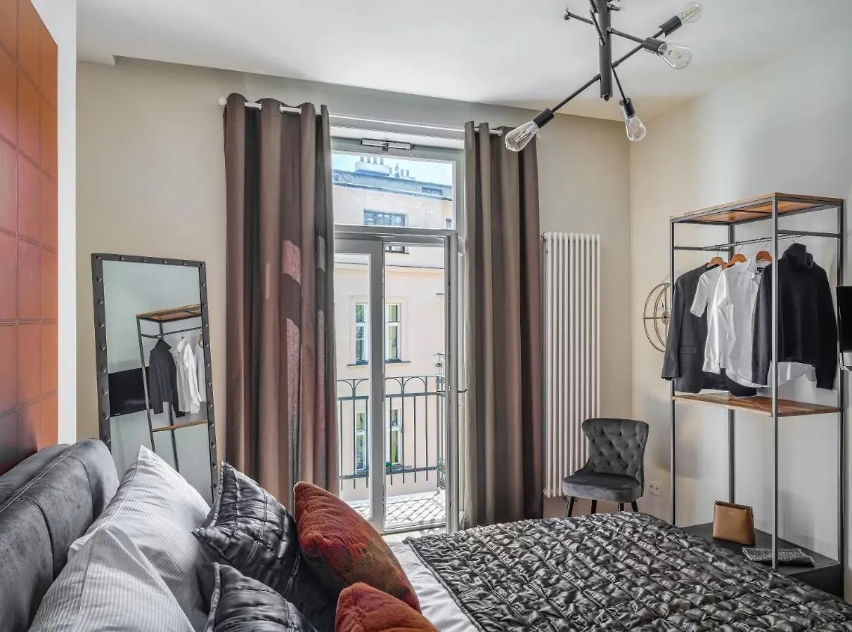 Mn6 Luxury Suites By Adrez Praha Apartmán